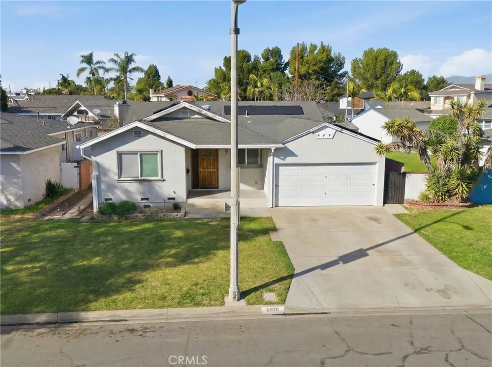 6545 Dos Rios Rd Downey, CA 90240