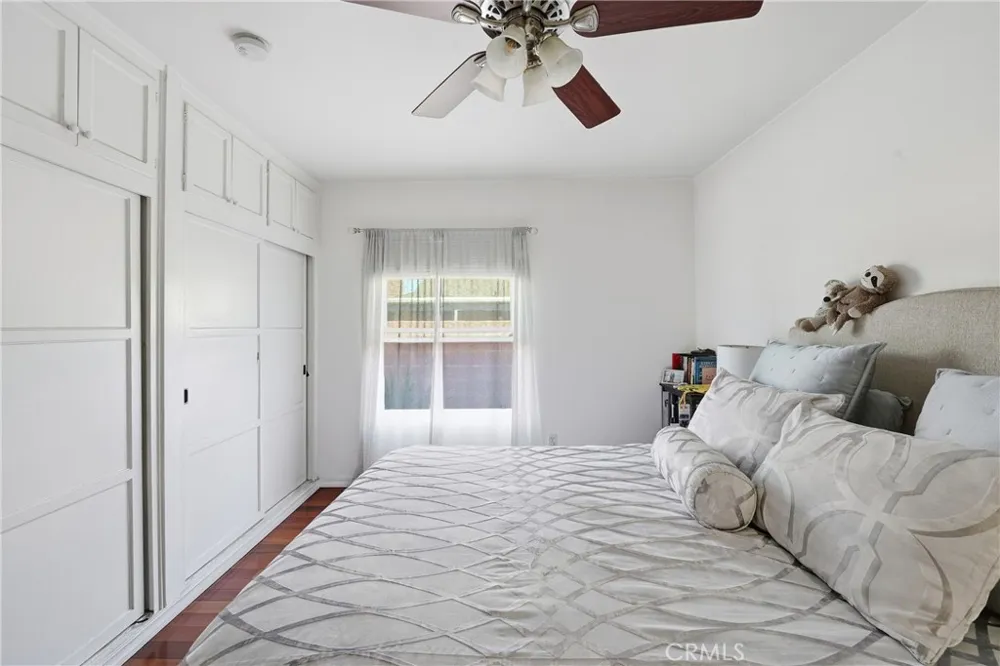 6545 Dos Rios Rd Downey, CA 90240