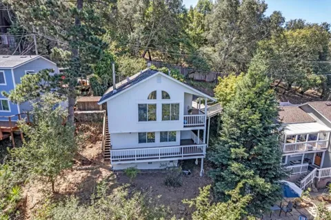 17415 Locust Drive