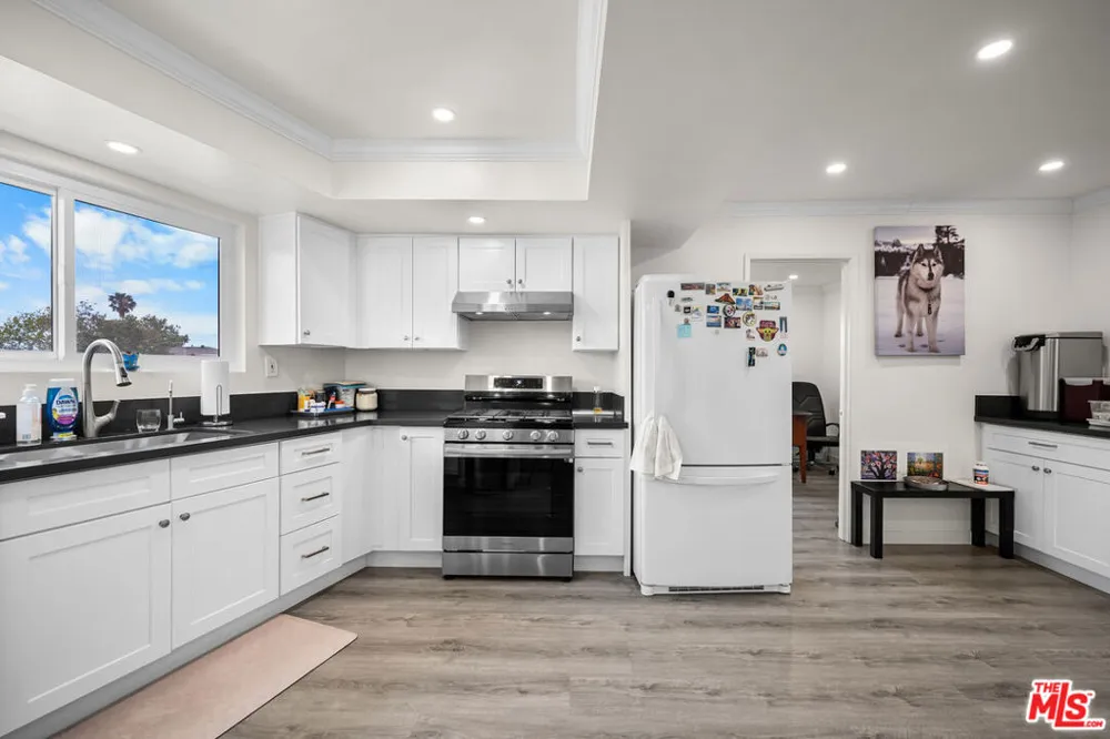 10444 Canoga Avenue #26 Chatsworth, CA 91311