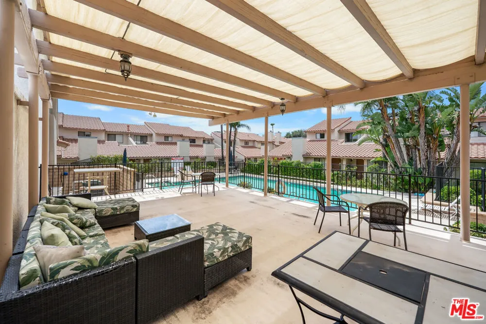 10444 Canoga Avenue #26 Chatsworth, CA 91311