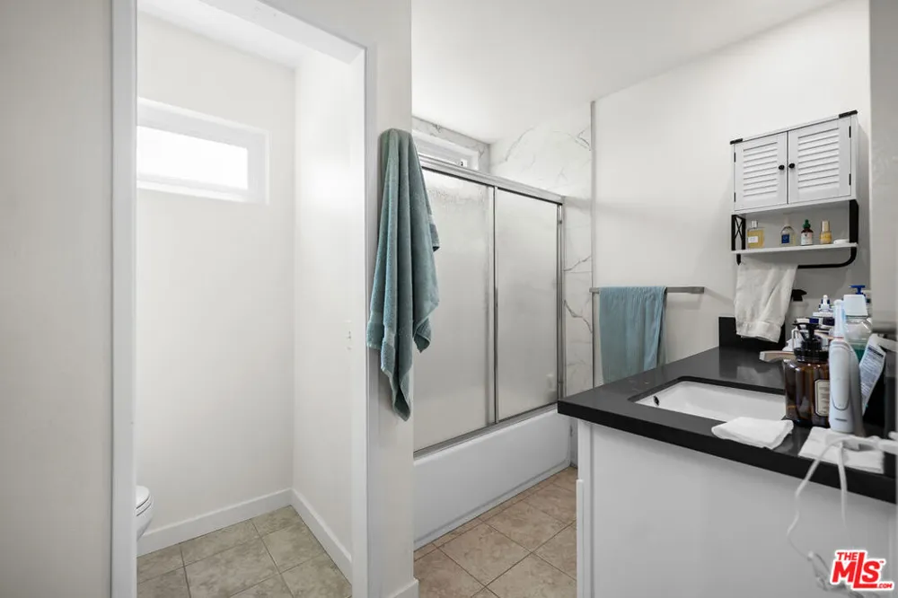 10444 Canoga Avenue #26 Chatsworth, CA 91311