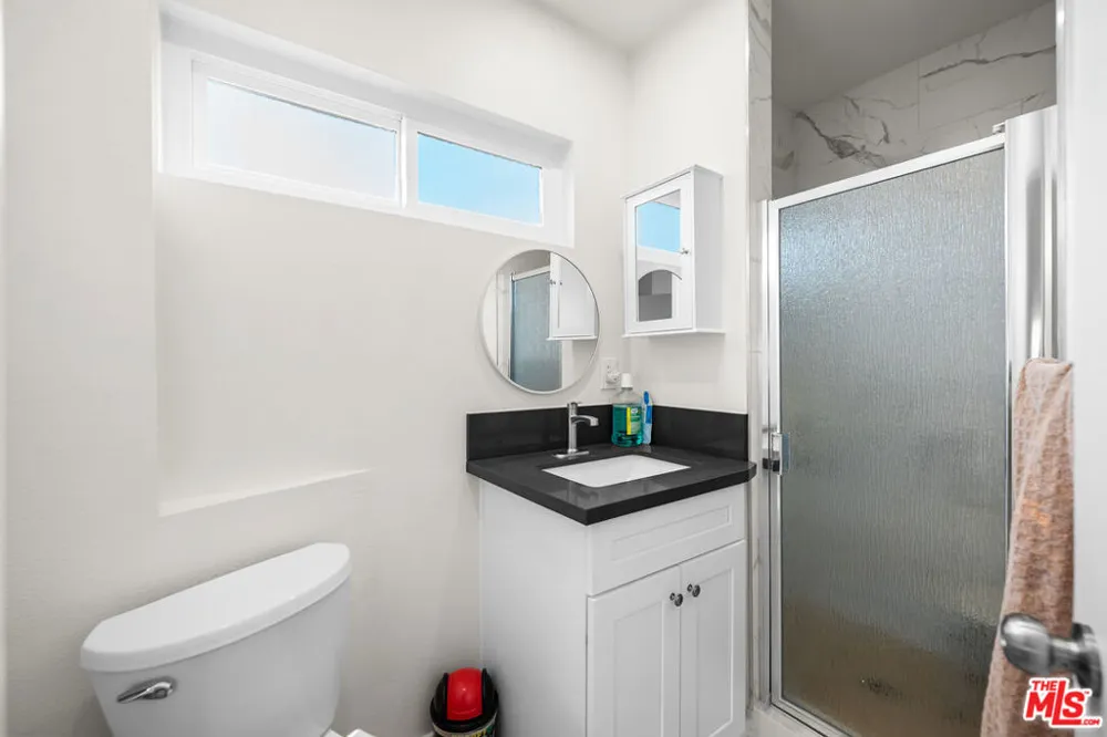 10444 Canoga Avenue #26 Chatsworth, CA 91311