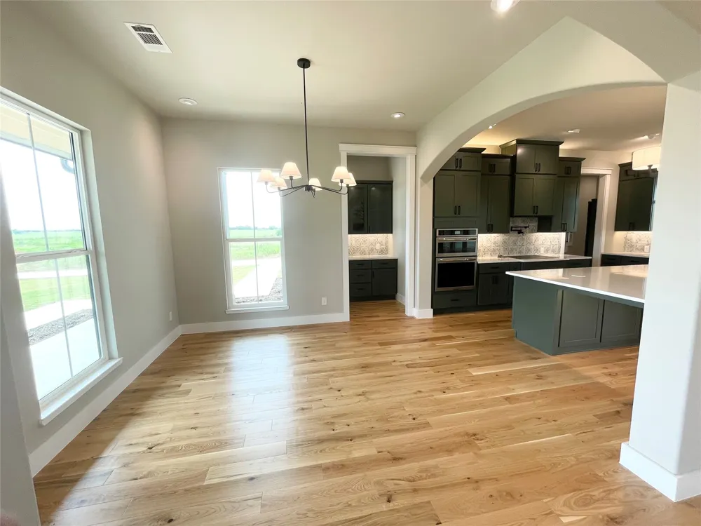 220 Dixie Estates Way Whitesboro, TX 76273
