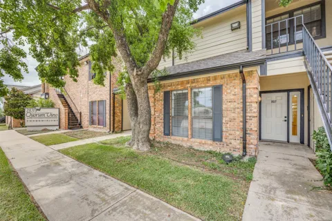 2835 Keller Springs Road #805