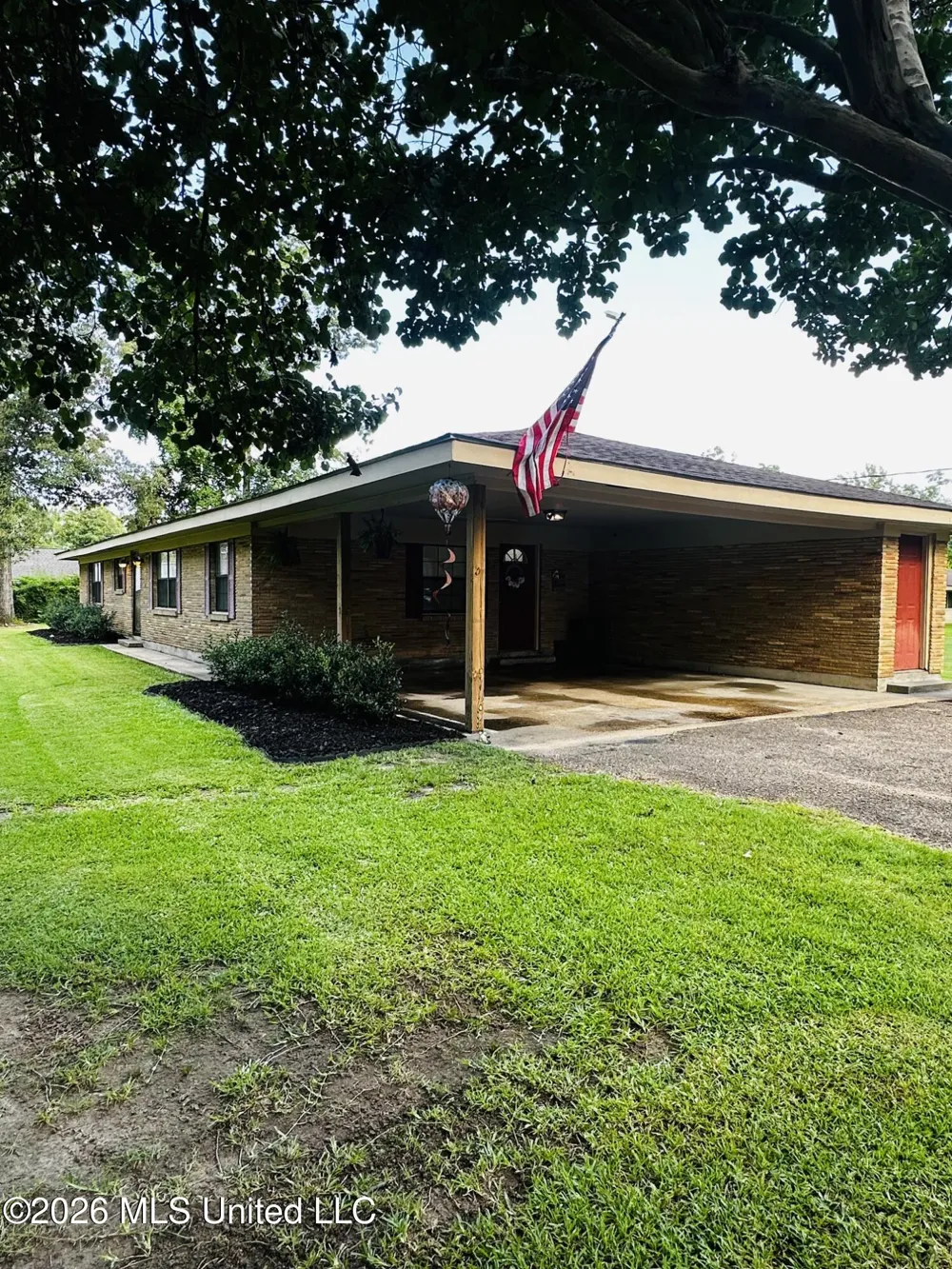 1387 E 1st Street Forest, MS 39074