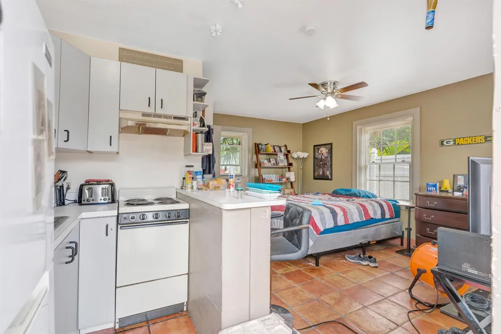 505 Foresteria Drive Lake Park, FL 33403