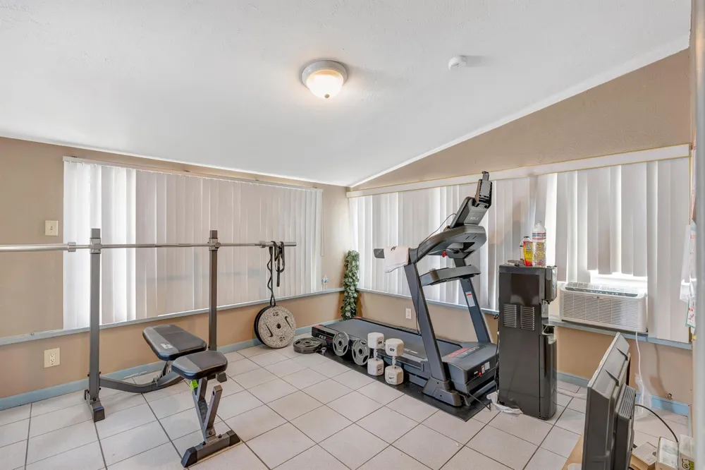 505 Foresteria Drive Lake Park, FL 33403