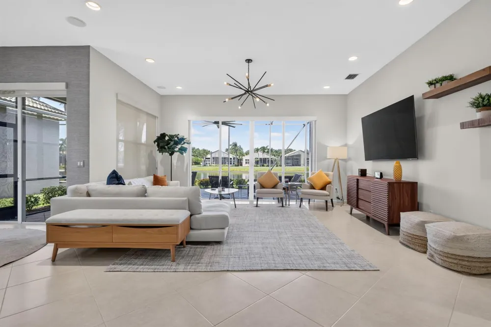 7760 Lighthouse Point Lane Lake Worth, FL 33467