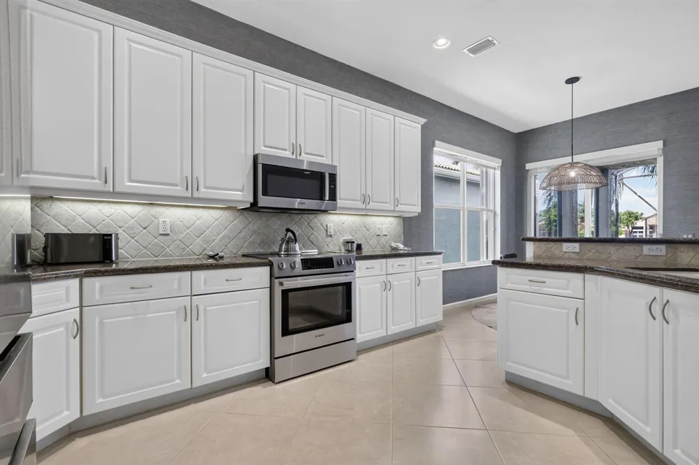 7760 Lighthouse Point Lane Lake Worth, FL 33467