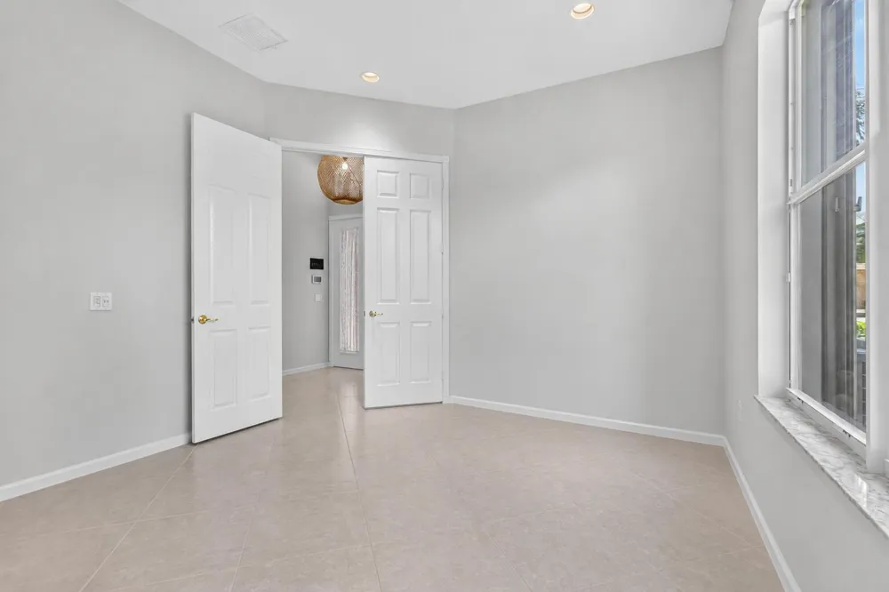 7760 Lighthouse Point Lane Lake Worth, FL 33467