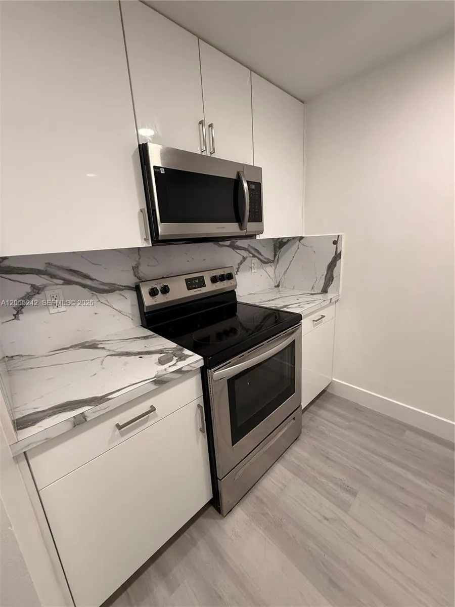 8240 SW 210th St #203 Cutler Bay, FL 33189
