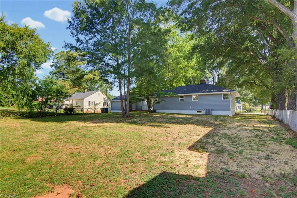 901 W Main Street Mayodan, NC 27027