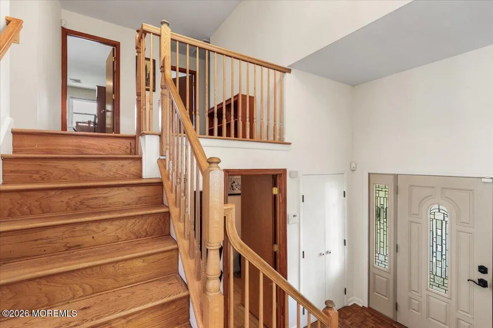 15 Moraine Road Edison, NJ 08820