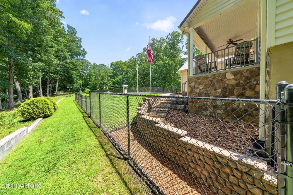 88 Scenic Place Monterey, TN 38574