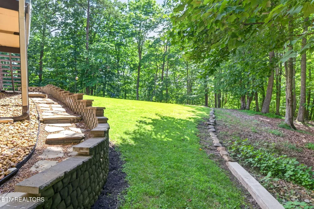 88 Scenic Place Monterey, TN 38574
