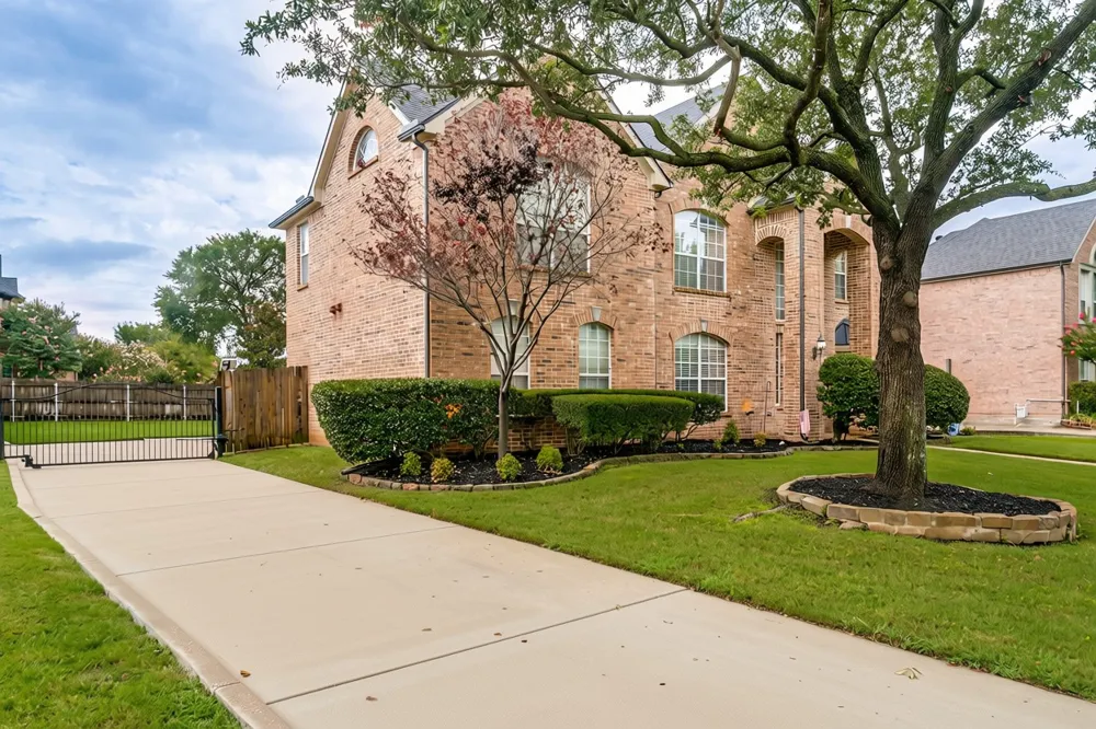 2307 Still Point Lane Colleyville, TX 76034