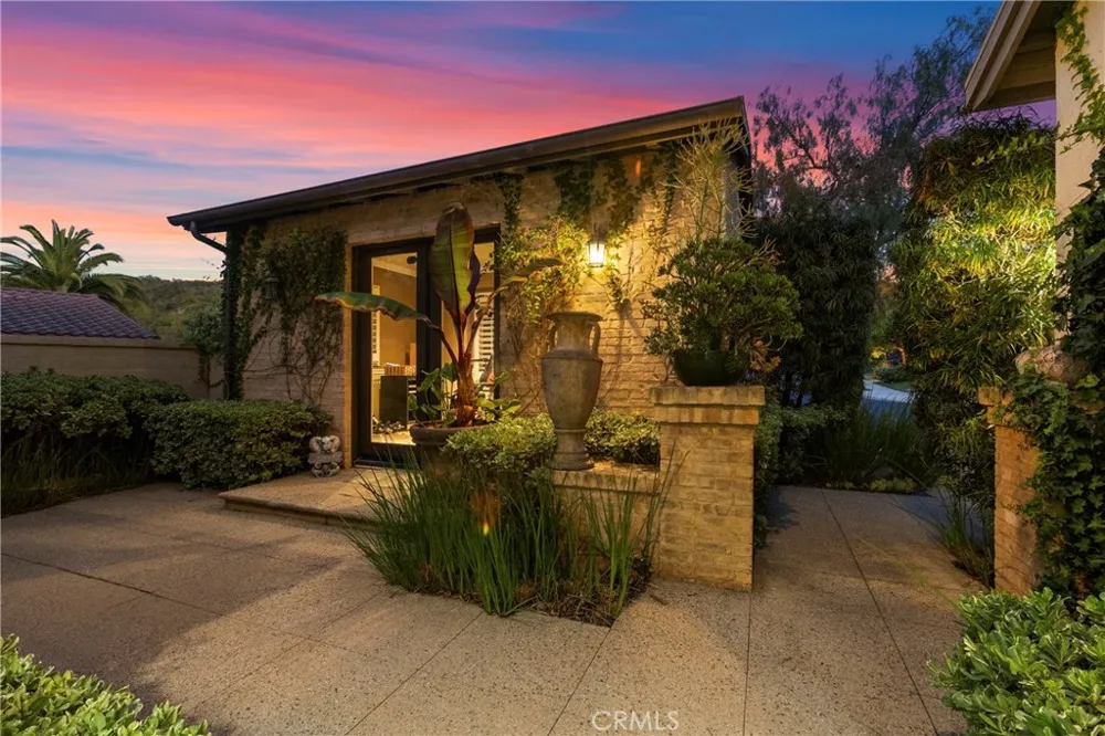 29 Via Cartama San Clemente, CA 92673