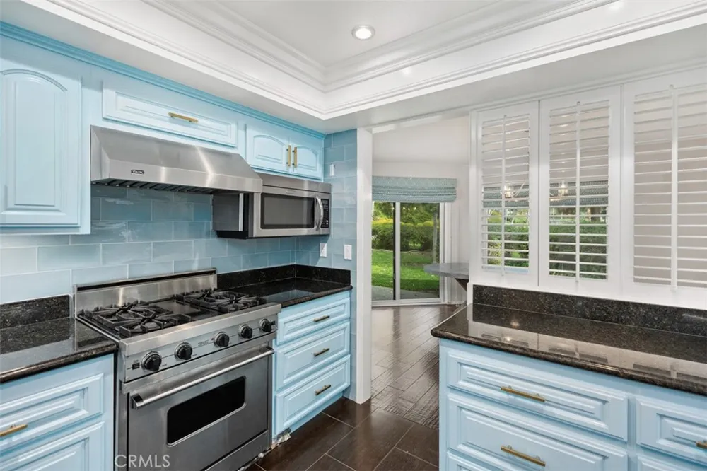 1 Moss Glen #1 Irvine, CA 92603