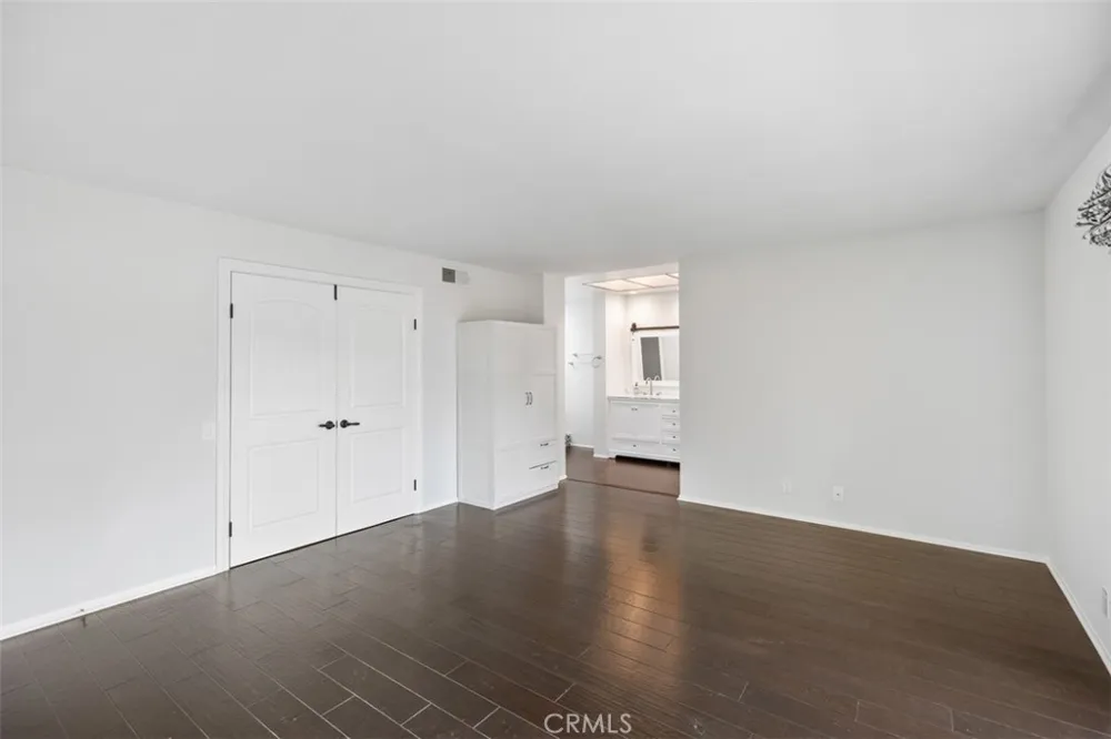 1 Moss Glen #1 Irvine, CA 92603