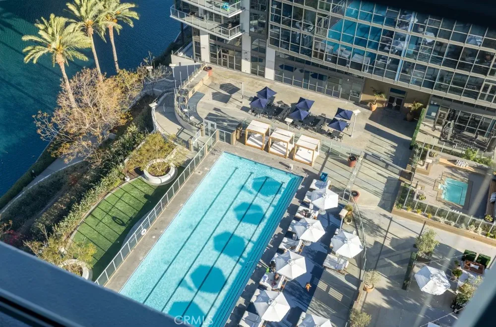 9 Macarthur #1605 Santa Ana, CA 92707