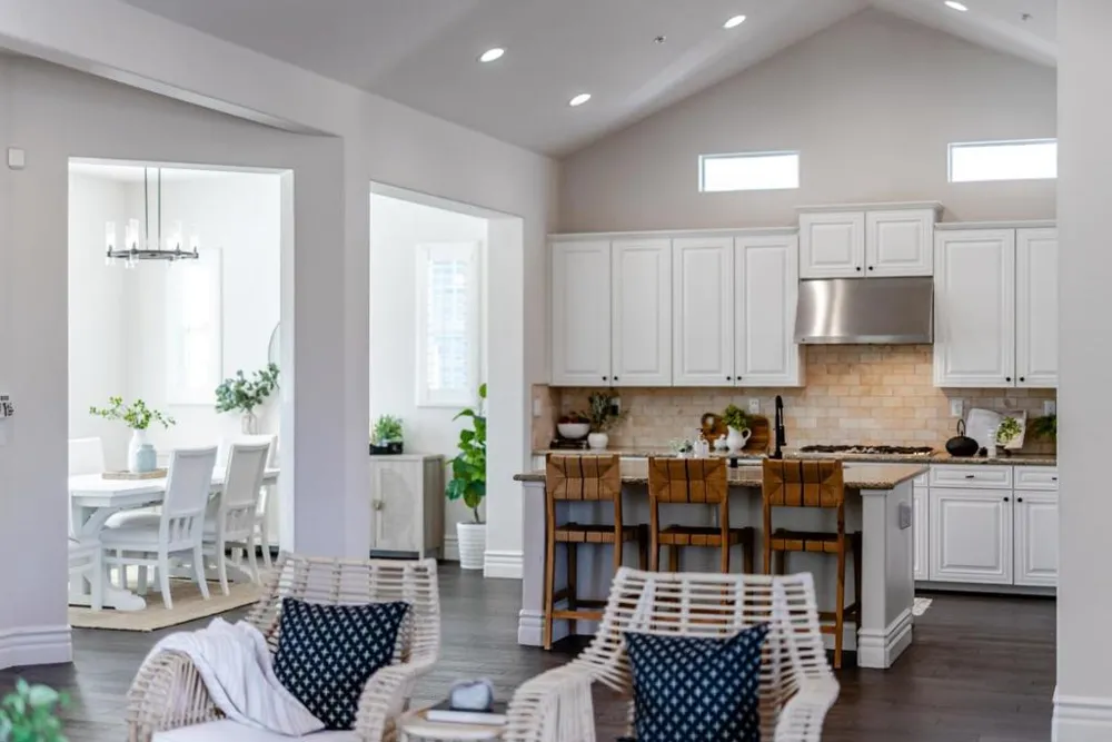 18402 McClellan Circle Marina, CA 93933
