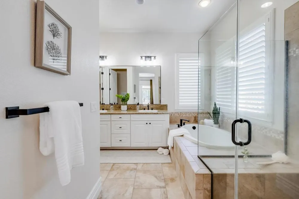 18402 McClellan Circle Marina, CA 93933