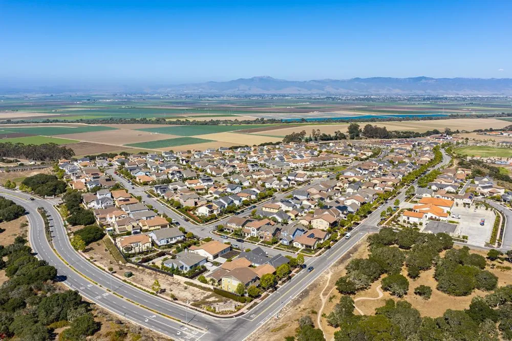 18402 McClellan Circle Marina, CA 93933
