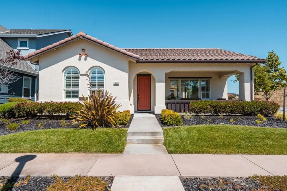 18402 McClellan Circle Marina, CA 93933