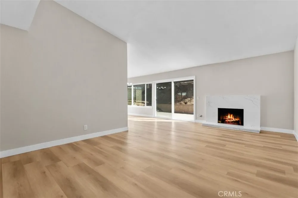 2905 Overland Court Highland, CA 92346