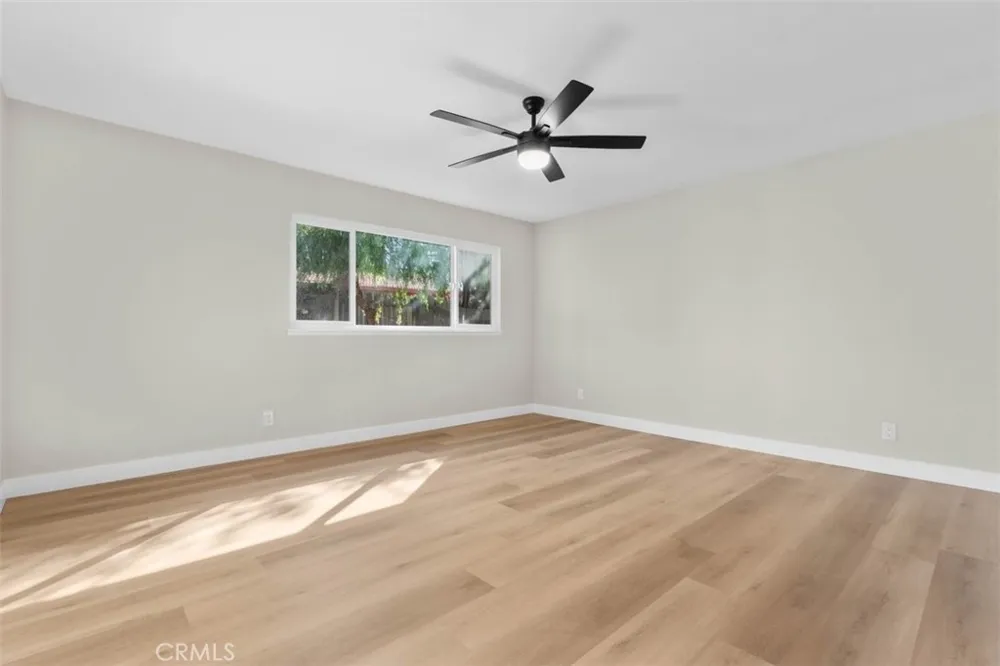 2905 Overland Court Highland, CA 92346