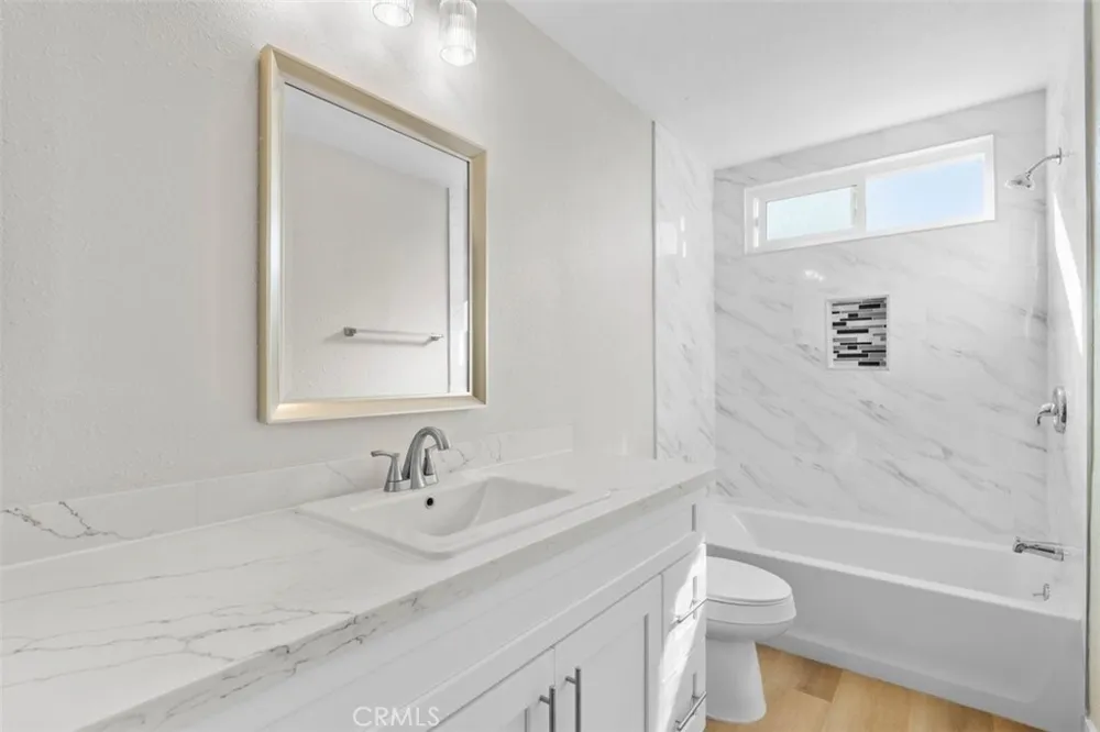 2905 Overland Court Highland, CA 92346