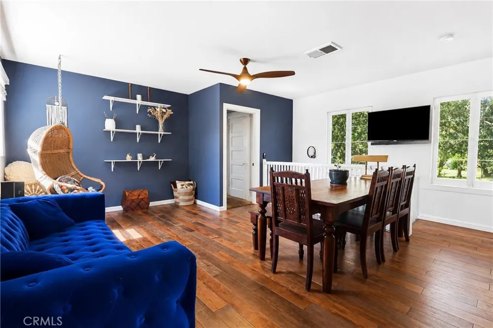 1394 Raymond Pasadena, CA 91103
