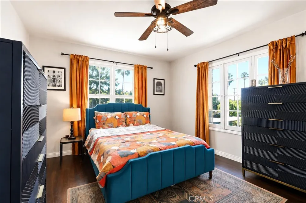 1394 Raymond Pasadena, CA 91103