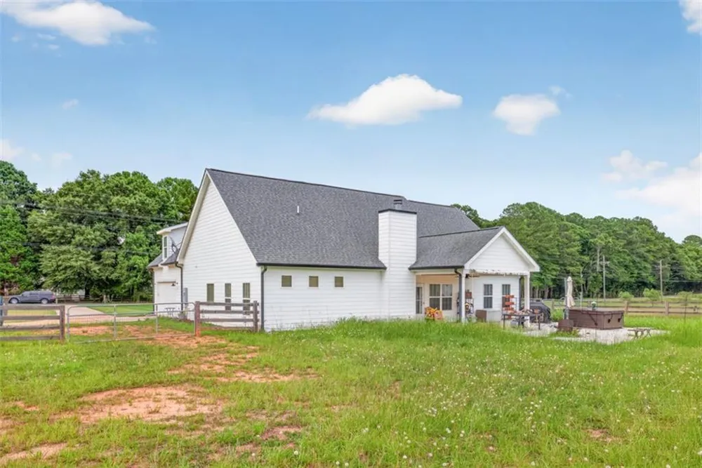 3670 Davis Academy Road Rutledge, GA 30663