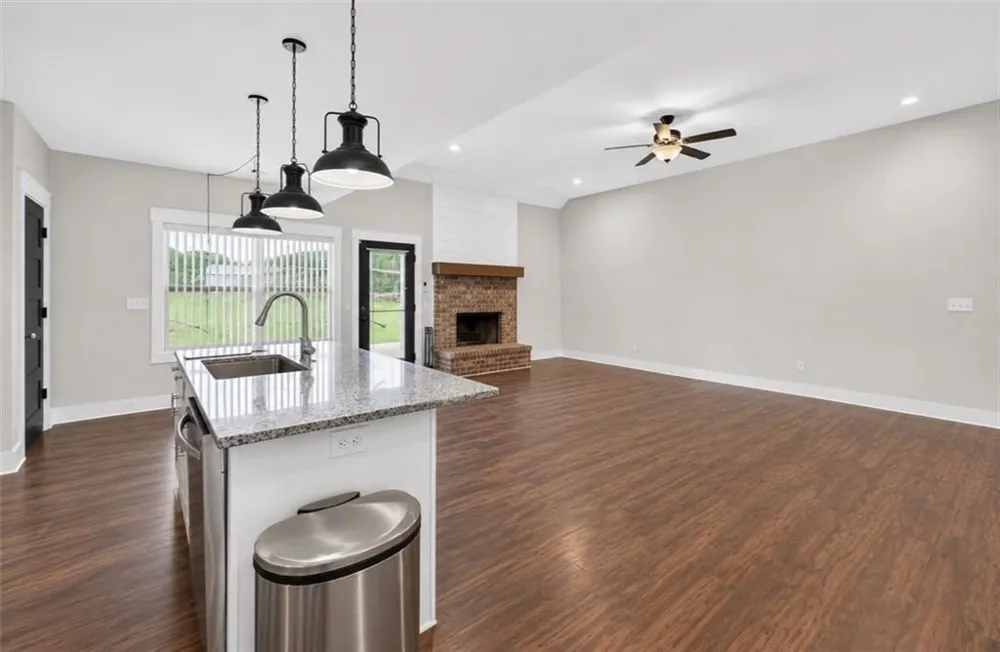 3670 Davis Academy Road Rutledge, GA 30663