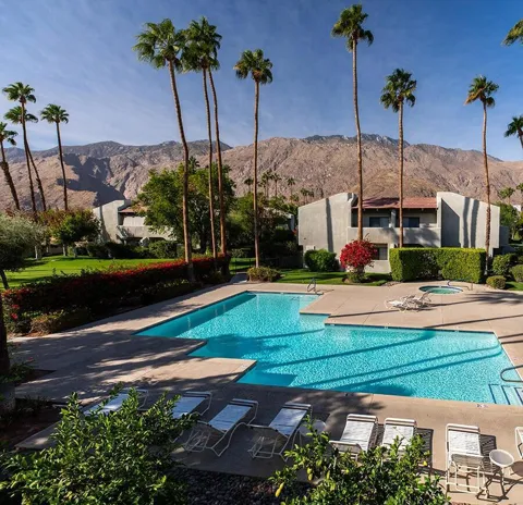351 Hermosa Drive #4a2