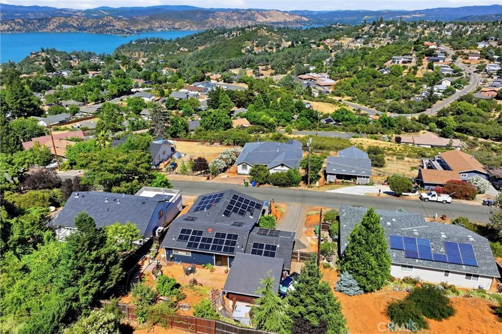 5571 Cherokee Kelseyville, CA 95451