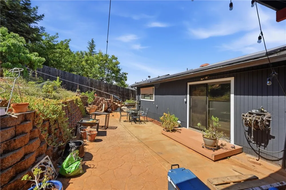 5571 Cherokee Kelseyville, CA 95451