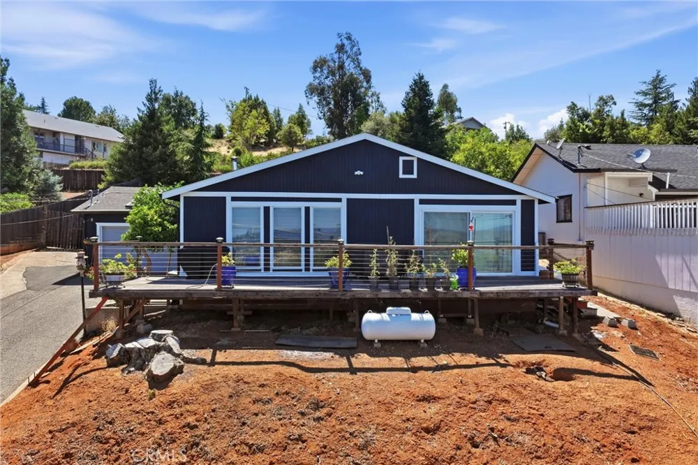 5571 Cherokee Kelseyville, CA 95451