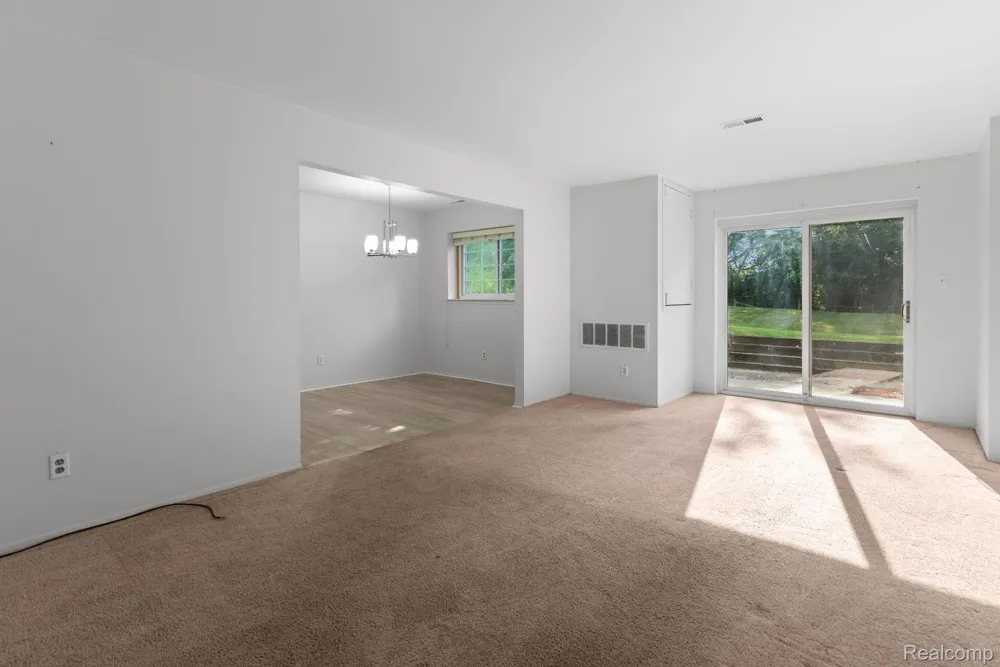 424 Baldwin Avenue #81 Rochester City, MI 48307
