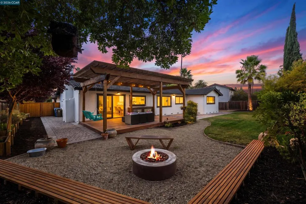 1541 Longford Ct Walnut Creek, CA 94598