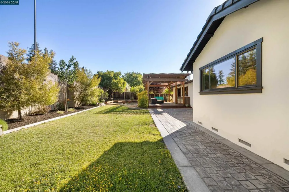 1541 Longford Ct Walnut Creek, CA 94598