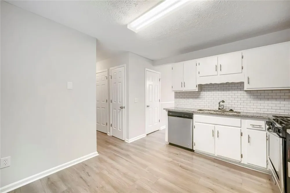 6253 Valdez Drive Rex, GA 30273