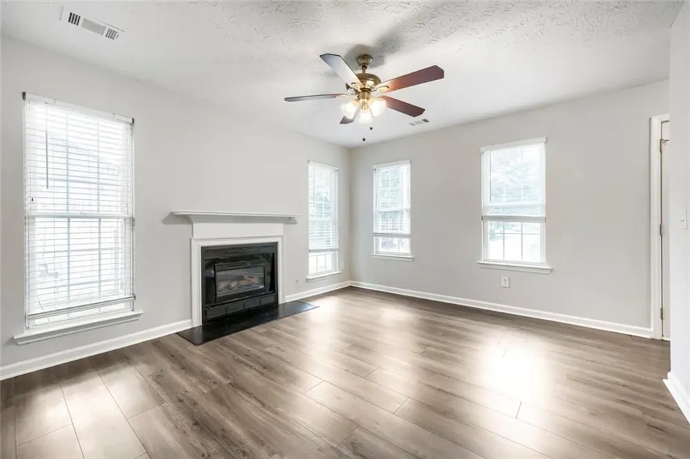 6253 Valdez Drive Rex, GA 30273