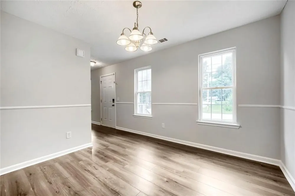 6253 Valdez Drive Rex, GA 30273