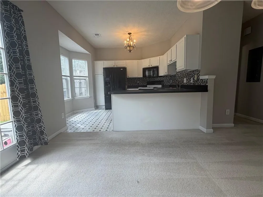 133 Benfield Circle Cartersville, GA 30121