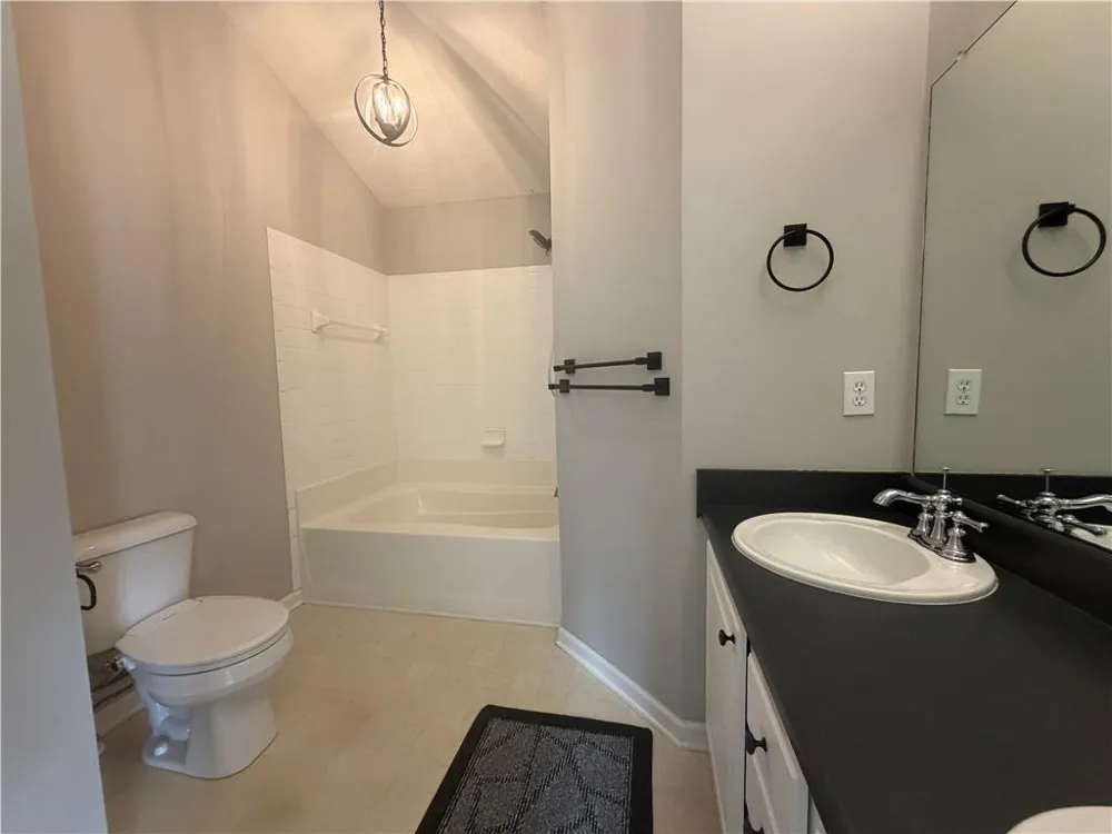 133 Benfield Circle Cartersville, GA 30121