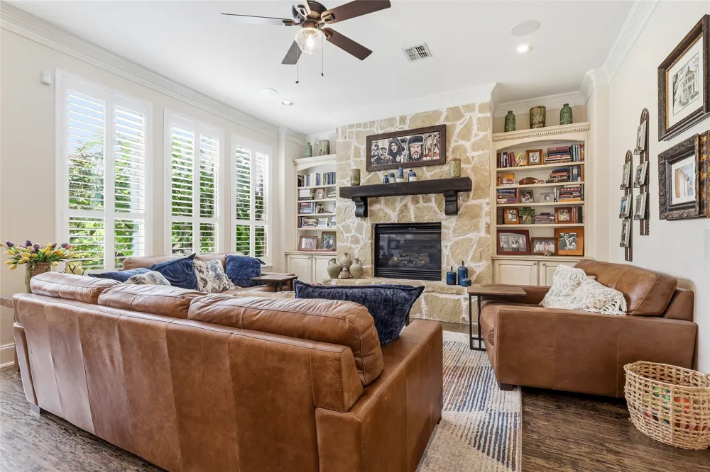 9031 Cedar Ridge Lantana, TX 76226