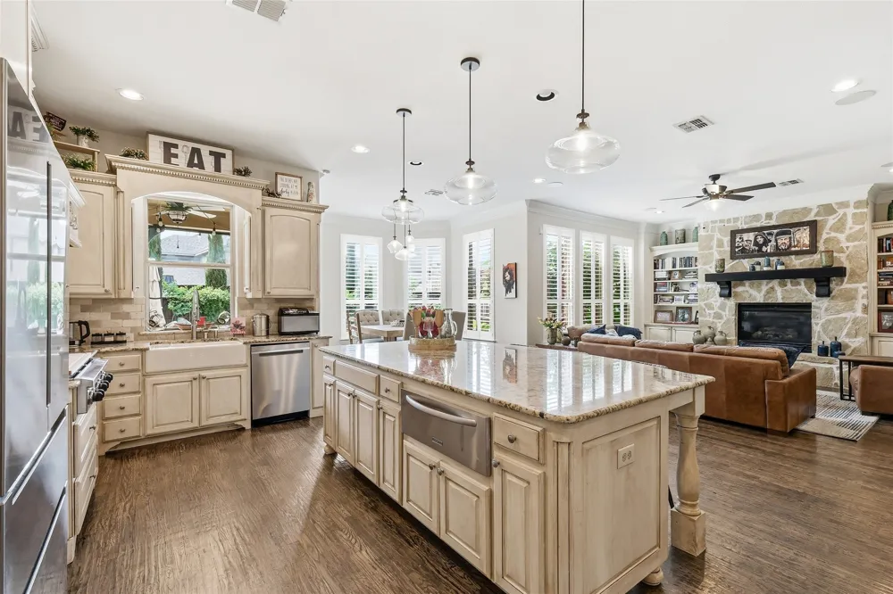 9031 Cedar Ridge Lantana, TX 76226
